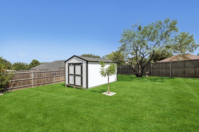 100 Colby Canyon DR, Burnet, TX 78611