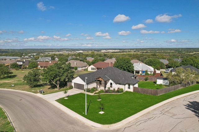 100 Colby Canyon DR, Burnet, TX 78611