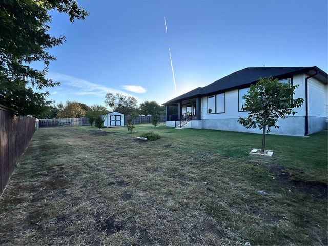 100 Colby Canyon DR, Burnet, TX 78611