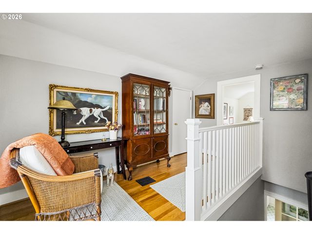 1916 Ne 28TH Ave, Portland, OR 97212