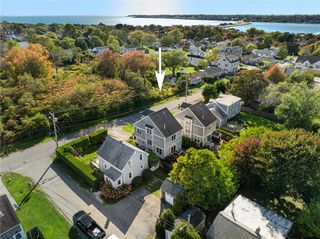 202 Reservoir Road, Middletown, RI 02842