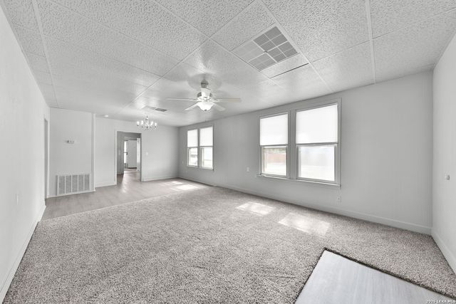 804 COMMERCE ST, Pleasanton, TX 78064
