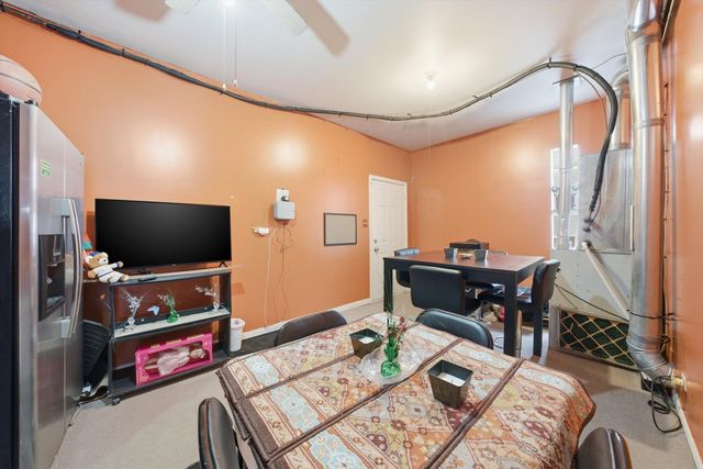 15223 Naughton Drive, South Holland, IL 60473