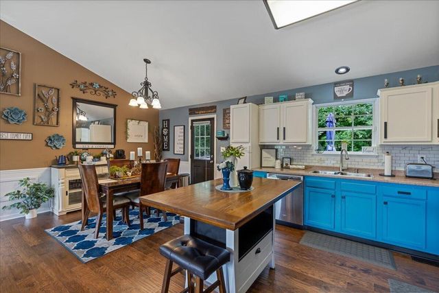 141 Sun High Court SE, Cleveland, TN 37323