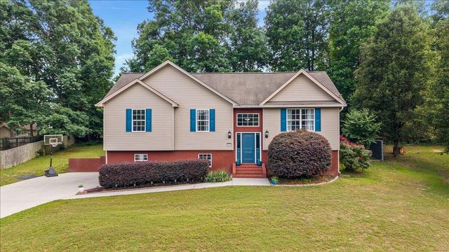 141 Sun High Court SE, Cleveland, TN 37323