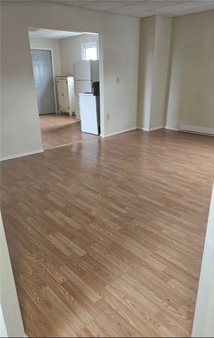 160 McKean, Donora, PA 15033