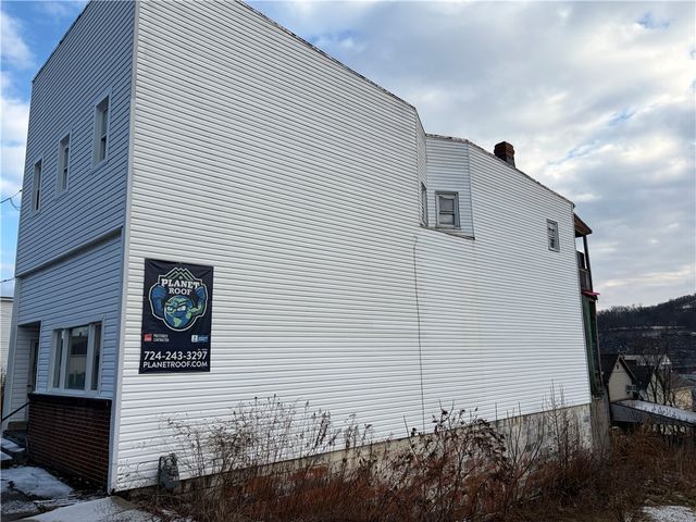 160 McKean, Donora, PA 15033