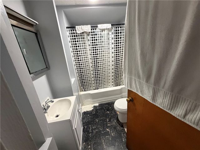 160 McKean, Donora, PA 15033