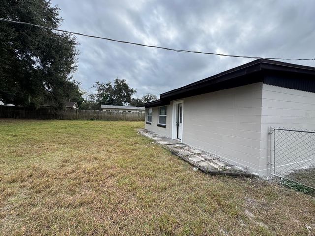 1809 CHASE AVENUE, Sanford, FL 32771