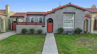 1946 W 85th, Los Angeles, CA 90047