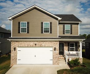 184 Winners Circle, Nicholasville, KY 40356