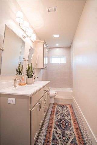 1406 East 29th Street, Bryan, TX 77802