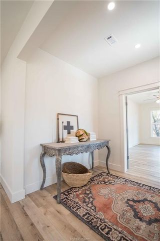 1406 East 29th Street, Bryan, TX 77802