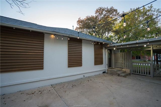 1406 East 29th Street, Bryan, TX 77802