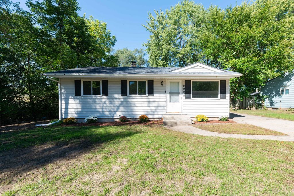 2008 Rexford Drive, Rockford, IL 61109
