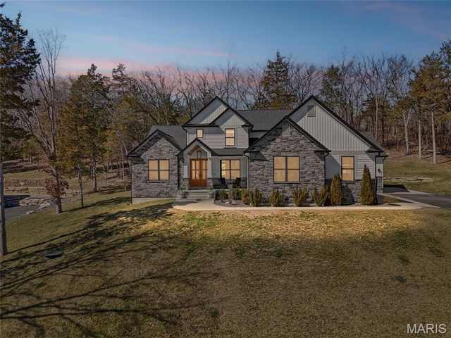 1015 Frisco Hollows Road, Imperial, MO 63052