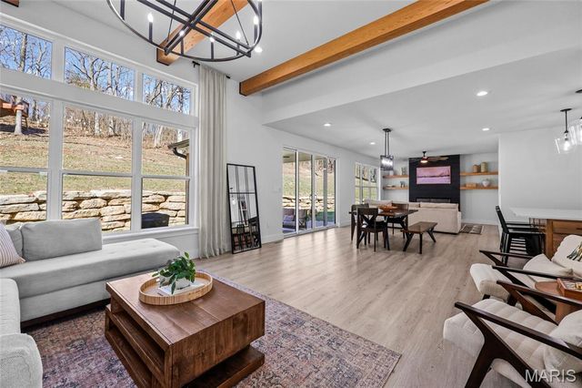 1015 Frisco Hollows Road, Imperial, MO 63052