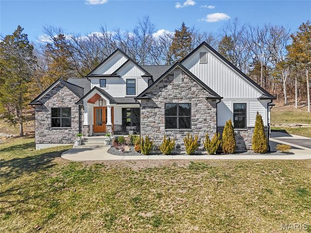 1015 Frisco Hollows Road, Imperial, MO 63052