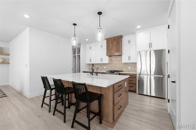 1015 Frisco Hollows Road, Imperial, MO 63052