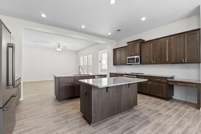 104 Scenic Hills CIR, Georgetown, TX 78628