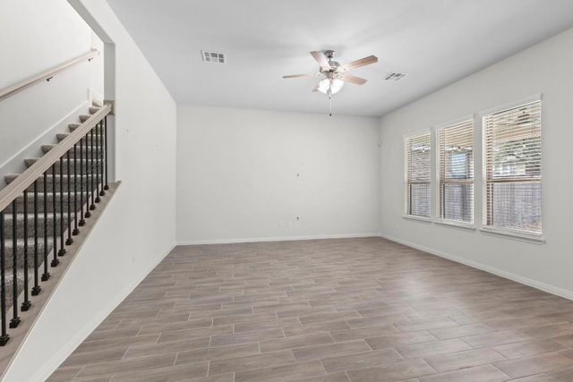 104 Scenic Hills CIR, Georgetown, TX 78628
