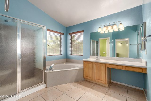 1462 N Purple Cactus Place, Tucson, AZ 85715
