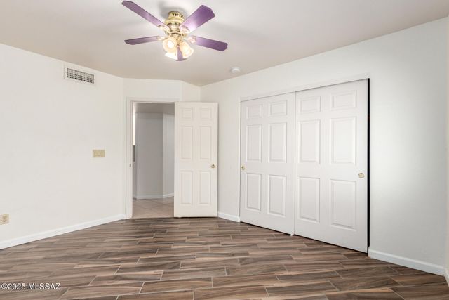 1462 N Purple Cactus Place, Tucson, AZ 85715