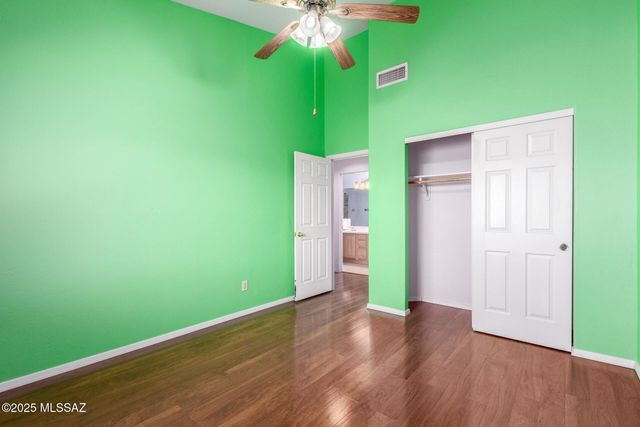 1462 N Purple Cactus Place, Tucson, AZ 85715