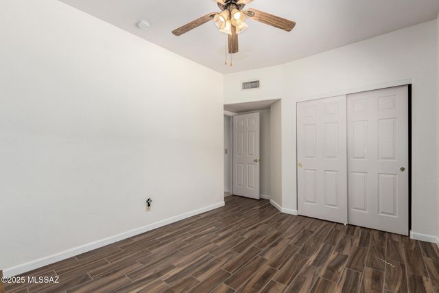 1462 N Purple Cactus Place, Tucson, AZ 85715