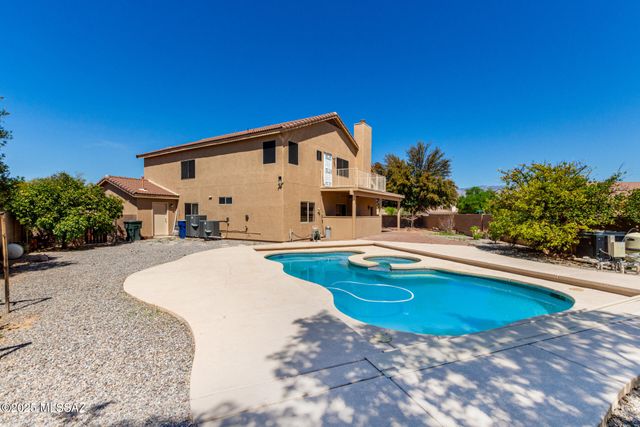 1462 N Purple Cactus Place, Tucson, AZ 85715