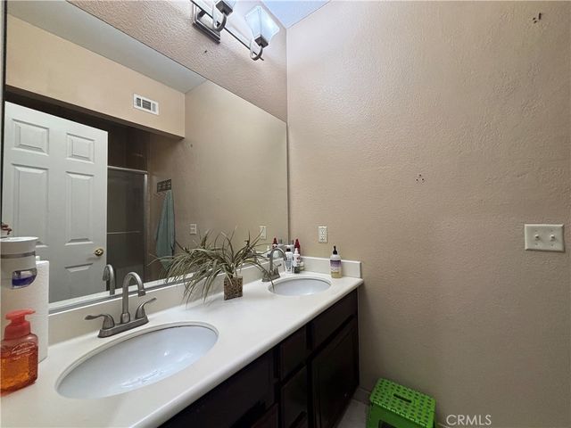 11571 Trailrun Court, Riverside, CA 92505