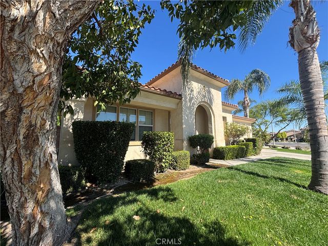 11571 Trailrun Court, Riverside, CA 92505