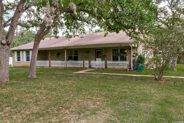 8910 FOREST TRL, San Antonio, TX 78255