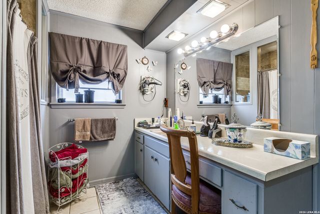 8910 FOREST TRL, San Antonio, TX 78255