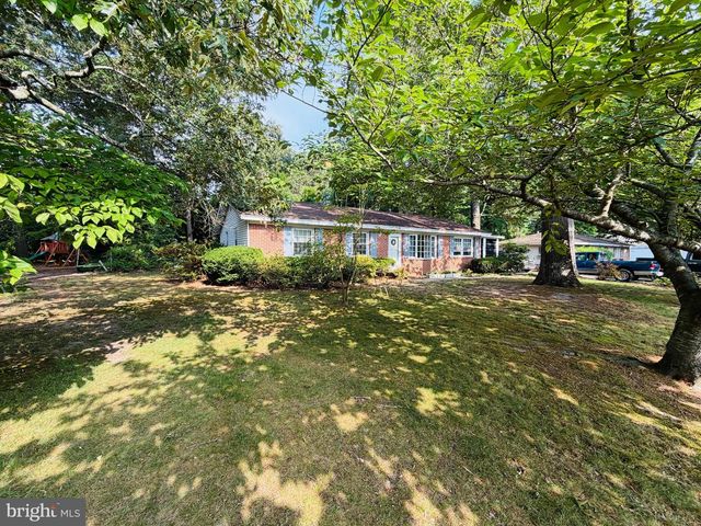 6858 LOIS AVE, Salisbury, MD 21804