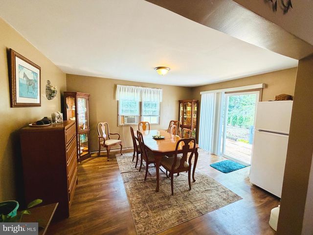 6858 LOIS AVE, Salisbury, MD 21804