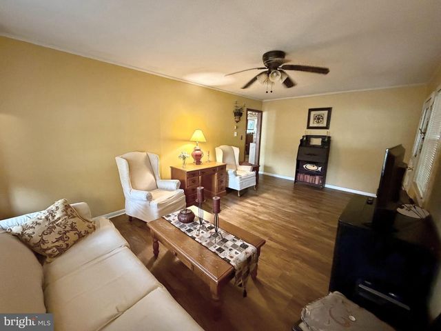 6858 LOIS AVE, Salisbury, MD 21804