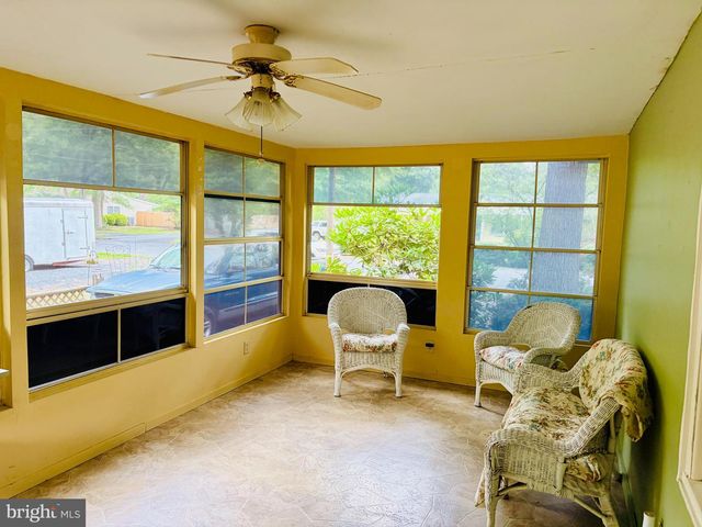 6858 LOIS AVE, Salisbury, MD 21804