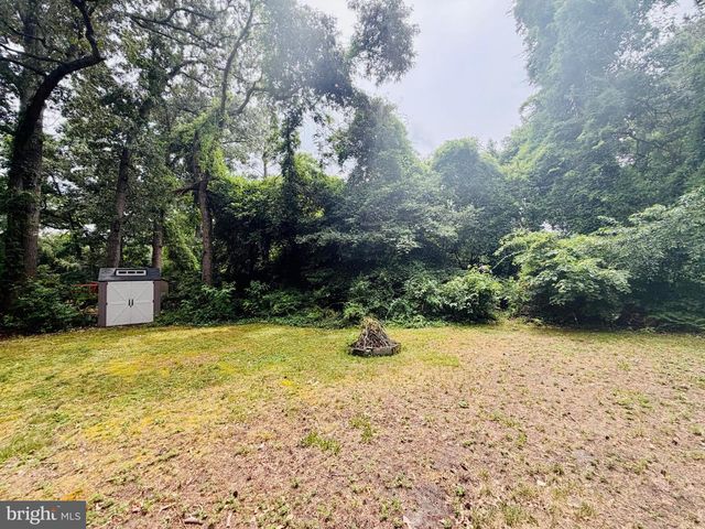 6858 LOIS AVE, Salisbury, MD 21804