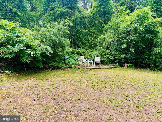 6858 LOIS AVE, Salisbury, MD 21804