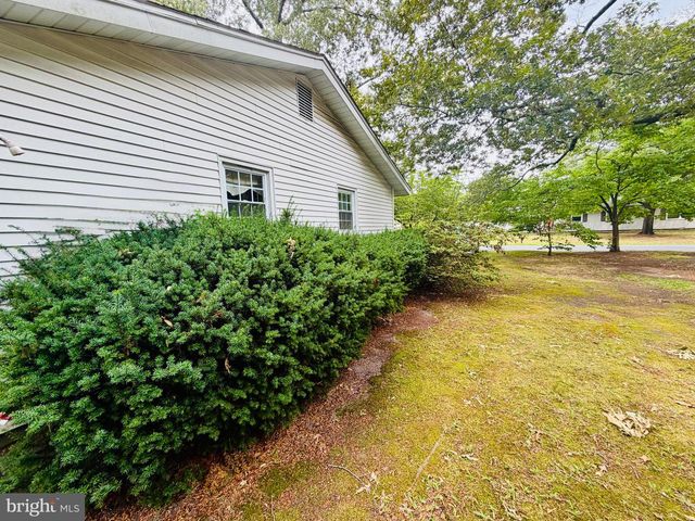 6858 LOIS AVE, Salisbury, MD 21804