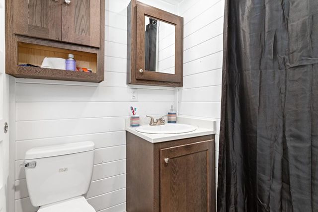 3740 Us 90 E, Liberty, TX 77575