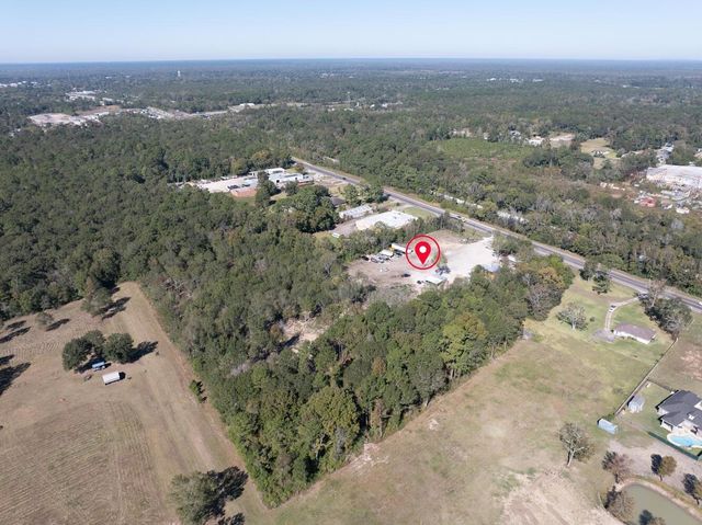 3740 Us 90 E, Liberty, TX 77575