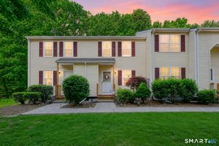 745 Merrow Road 111, Coventry, CT 06238