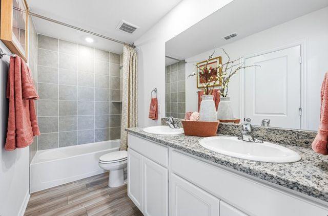 2330 Buffalo Bayou Way, Crandall, TX 75114