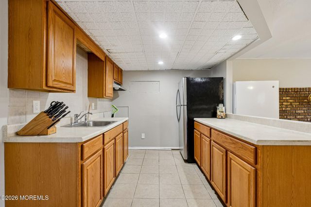 78 Rising Sun Tavern Road, Millstone, NJ 08510