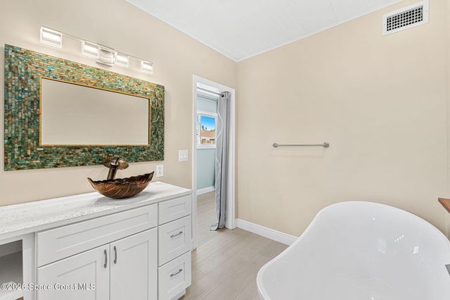 225 Cherry Avenue, Merritt Island, FL 32953