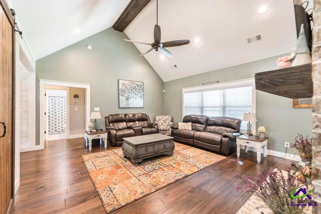105 Waters Edge Ct, Kathleen, GA 31047