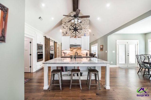 105 Waters Edge Ct, Kathleen, GA 31047