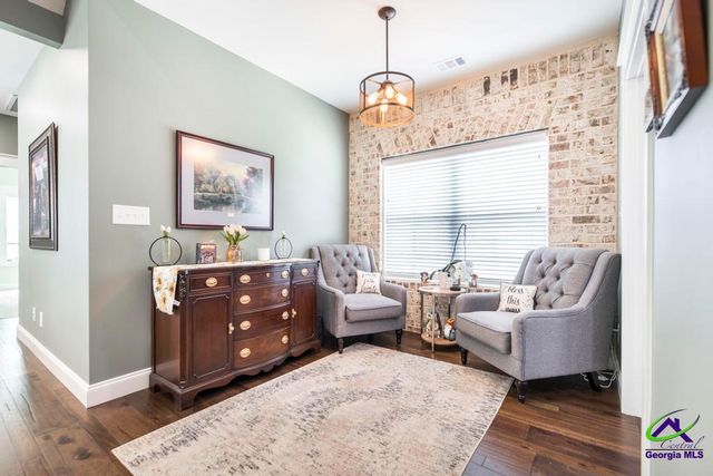 105 Waters Edge Ct, Kathleen, GA 31047
